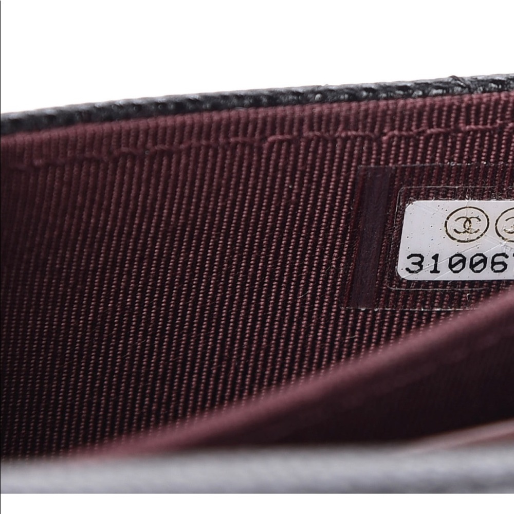βSOLDβAuth Chanel caviar flap card w chain - Picture 7 of 10
